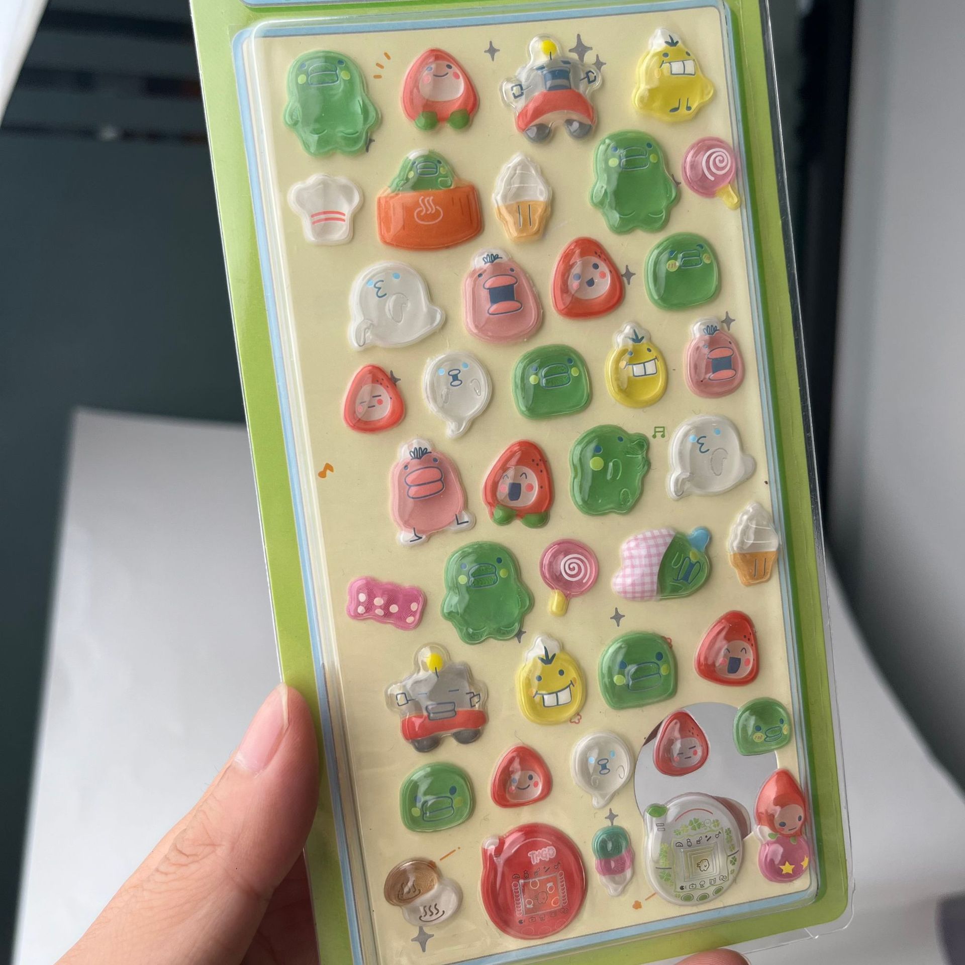 Stiker 3D Tamagotchi Lucu Retr - Laptop Accessories To Gift ulasan dan harga